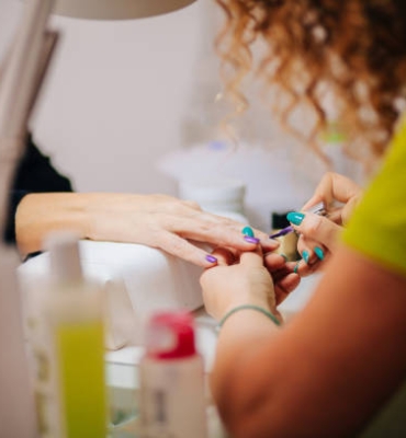 best-nail-salons-in-new-york-city